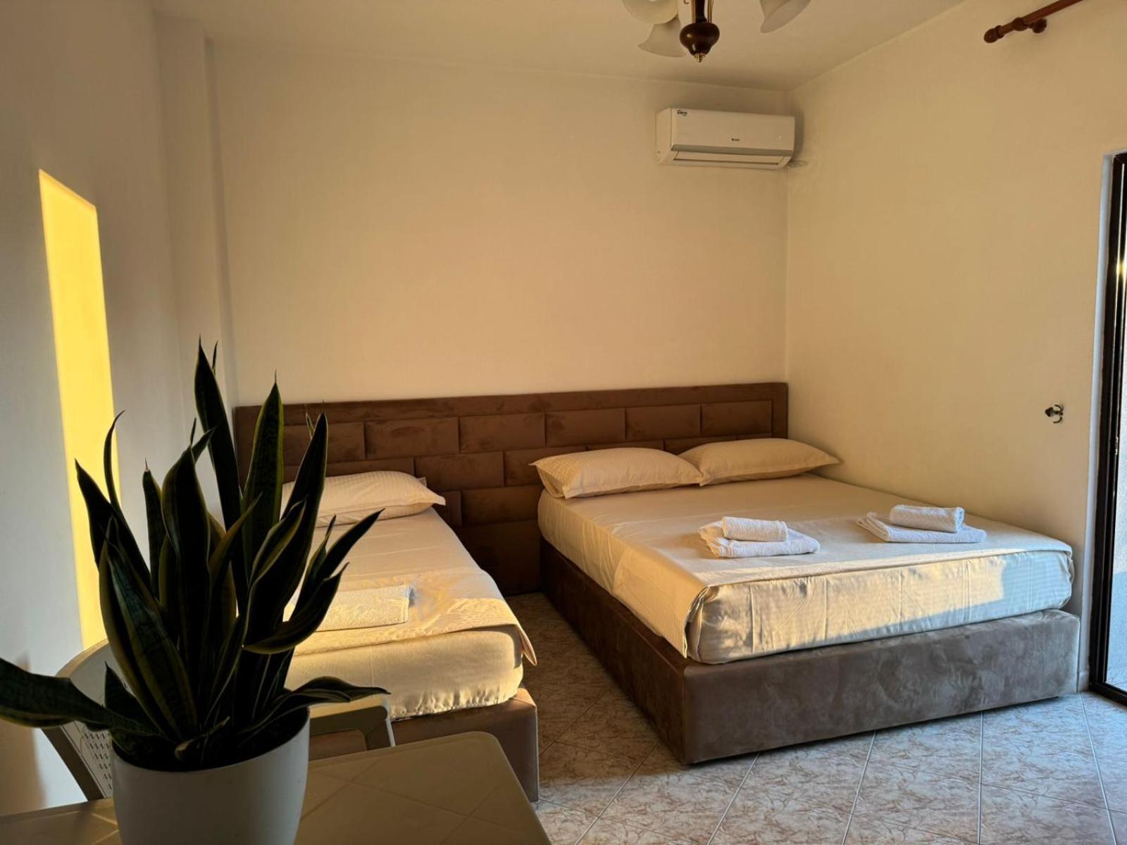 Melas Villa ดูร์เรส ภายนอก รูปภาพ