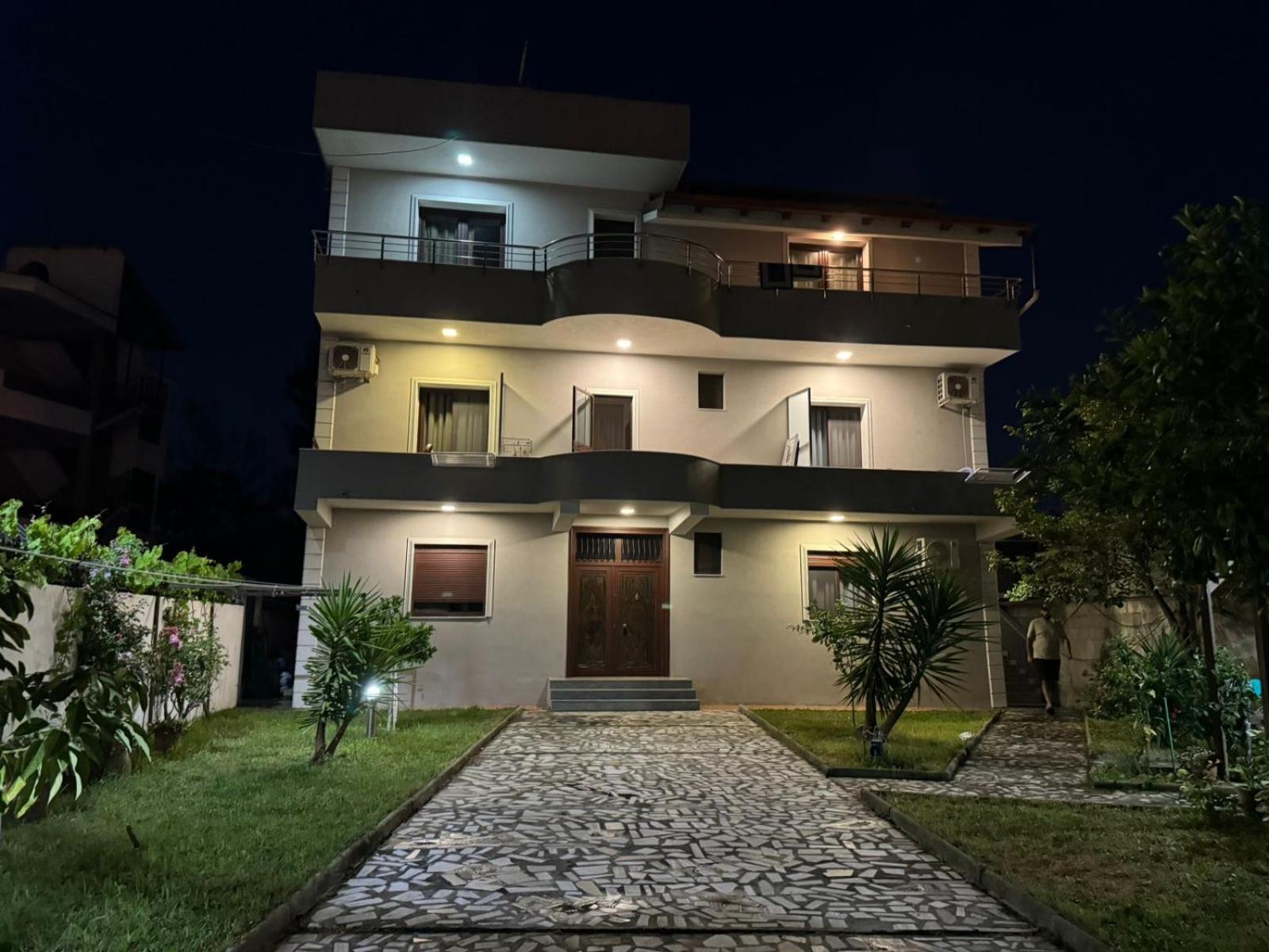 Melas Villa ดูร์เรส ภายนอก รูปภาพ