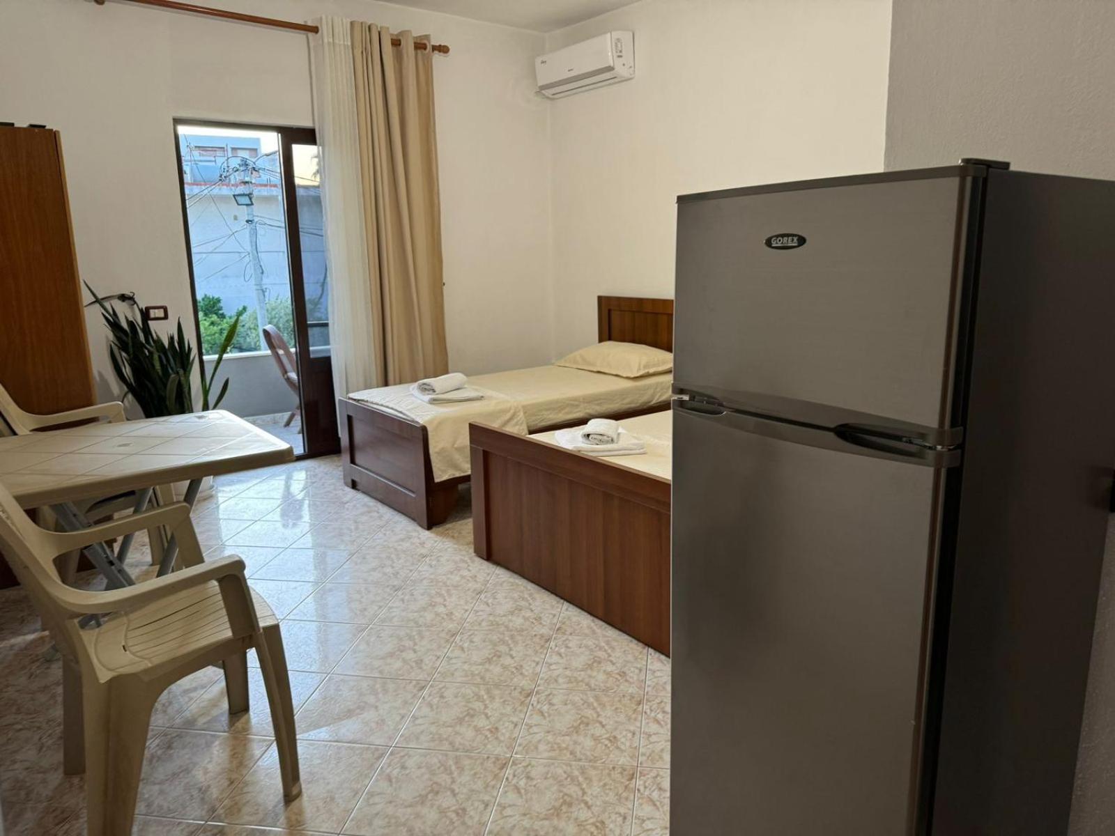 Melas Villa ดูร์เรส ภายนอก รูปภาพ